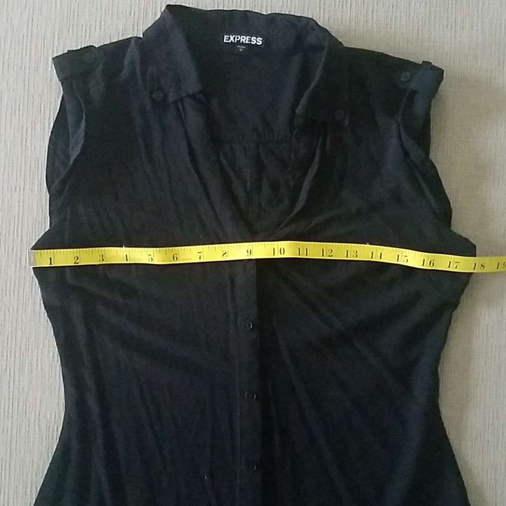 Express Button Down - Picture 5 of 5